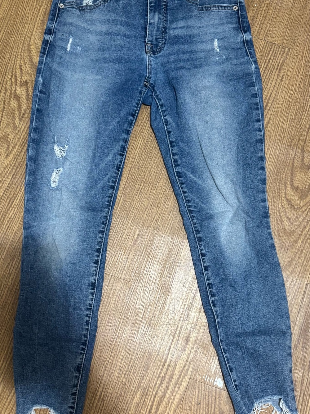 Lucky Brand Women's Medium Blue Skinny Jeans with Distressing